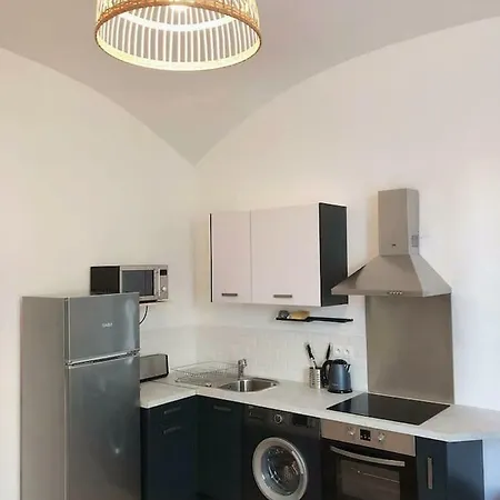 شقة T2 Cosy En Plein Centre Historique D'ajaccio *